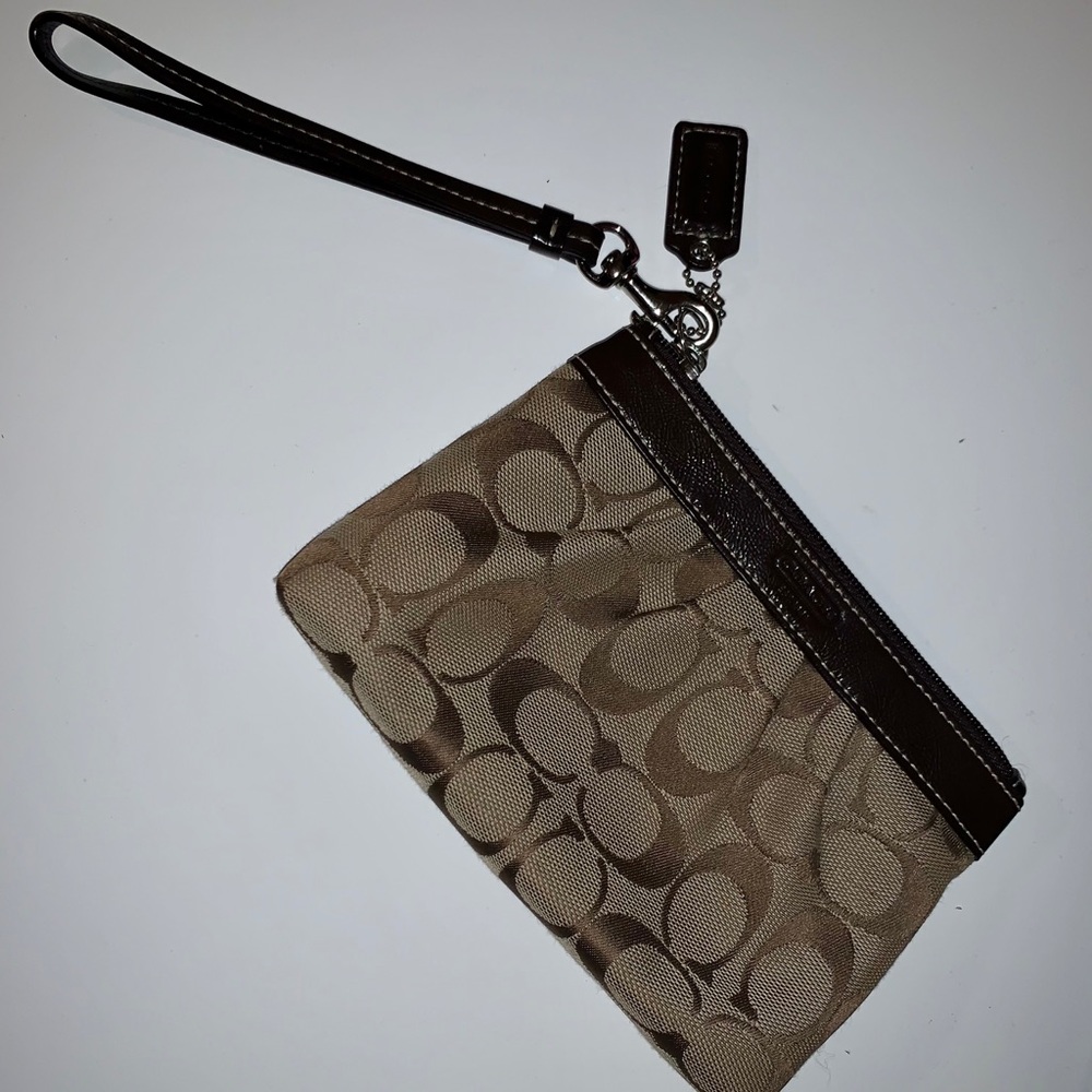 Coach wristlet - brown
